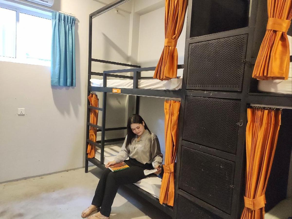 Hostel The Flex *